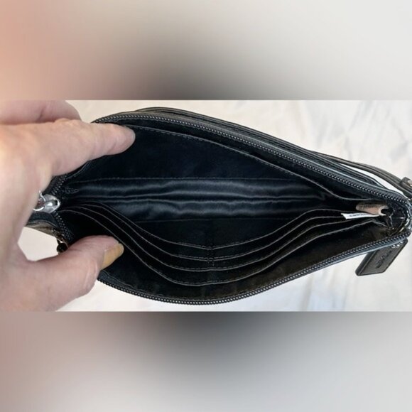 Coach Peyton Black Signature Coated Canvas Card Wallet Wristlet - Picture 3 of 6